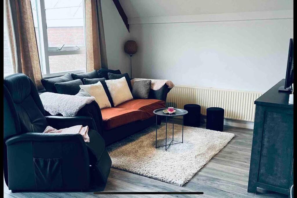 Leuke Bungalow In Noord-Holland Opmeer Exteriör bild