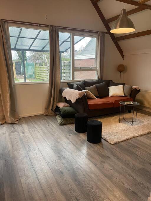 Leuke Bungalow In Noord-Holland Opmeer Exteriör bild